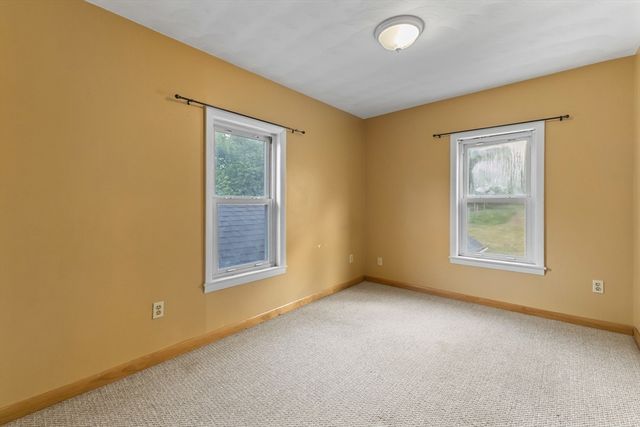 236 South, Warren, MA 01083