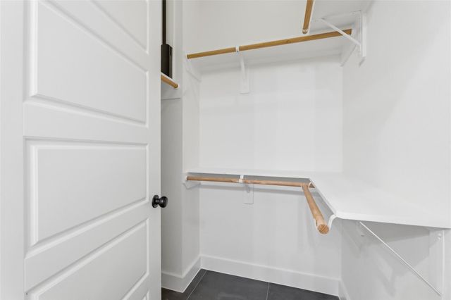 317 S 3rd Street, La Porte, TX 77571