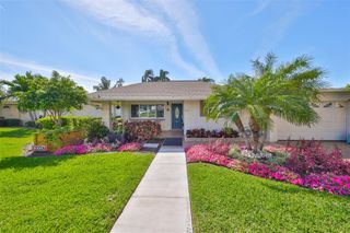 8940 PARK BOULEVARD 8940A, Seminole, FL 33777