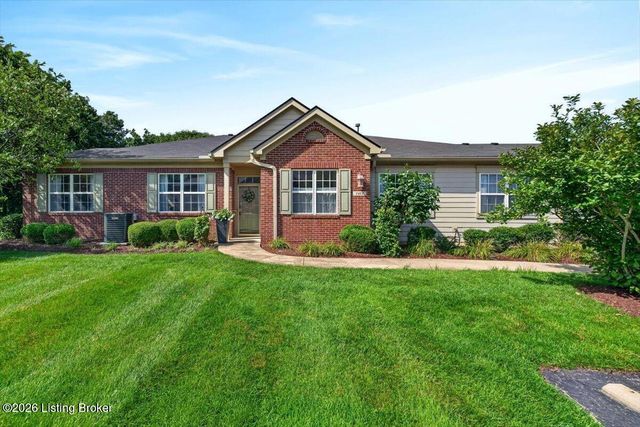 1411 Amberlin Ln, Louisville, KY 40245