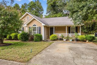 6623 Nevin Glen Drive, Charlotte, NC 28269