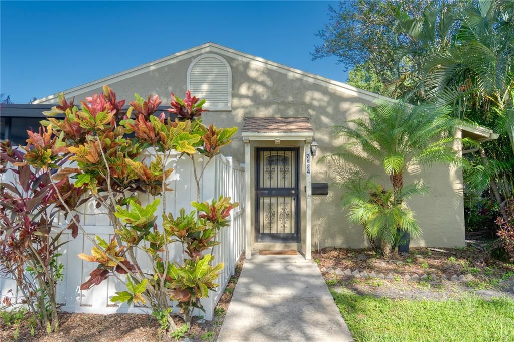 7624 DESOTO COURT 7624, Tampa, FL 33615