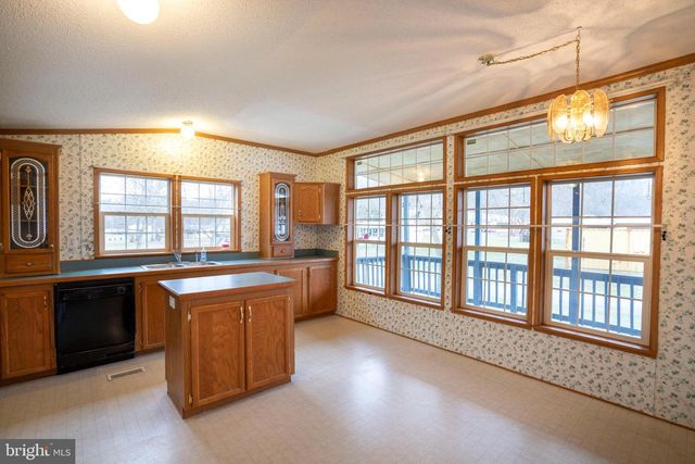 1410 ALLEGHENY ST, Julian, PA 16844