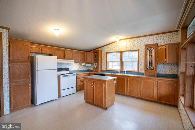 1410 ALLEGHENY ST, Julian, PA 16844