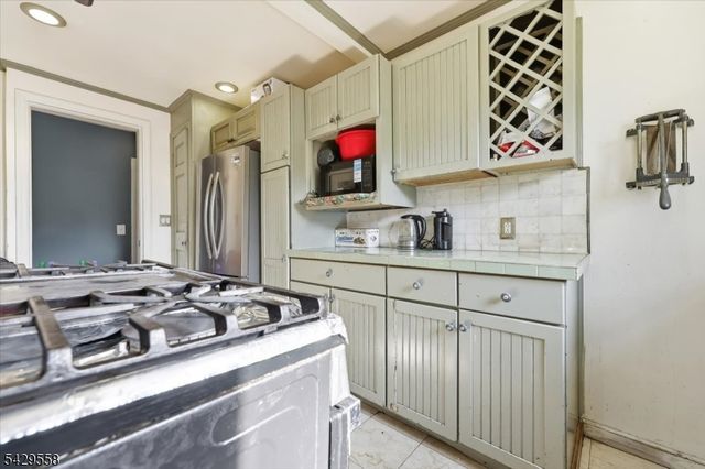 409 Tryon Ave, Englewood City, NJ 07631