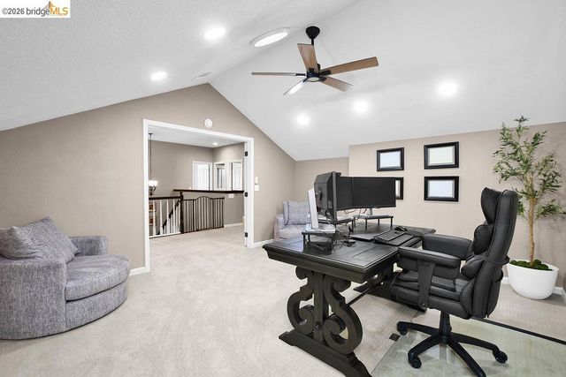 565 Mcintosh Ter, Brentwood, CA 94513