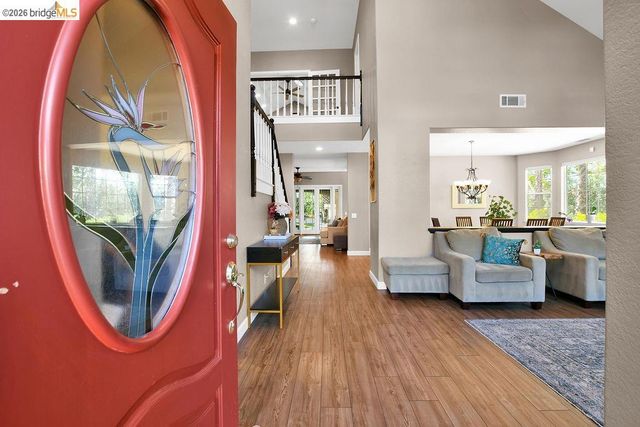 565 Mcintosh Ter, Brentwood, CA 94513