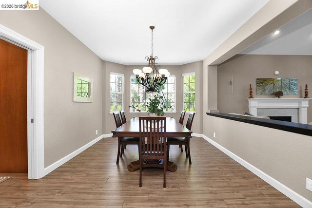 565 Mcintosh Ter, Brentwood, CA 94513