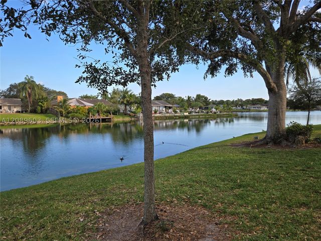 842 Banks 842, Coconut Creek, FL 33063