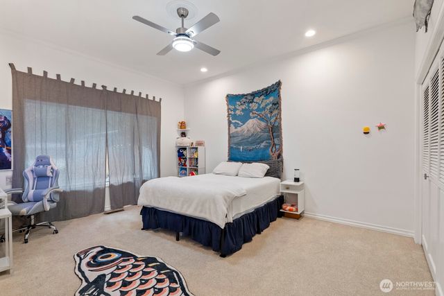 35525 SE 49th Street, Fall City, WA 98024