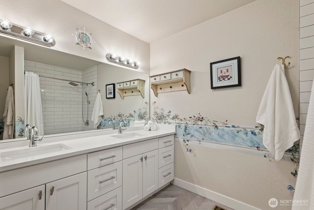 35525 SE 49th Street, Fall City, WA 98024