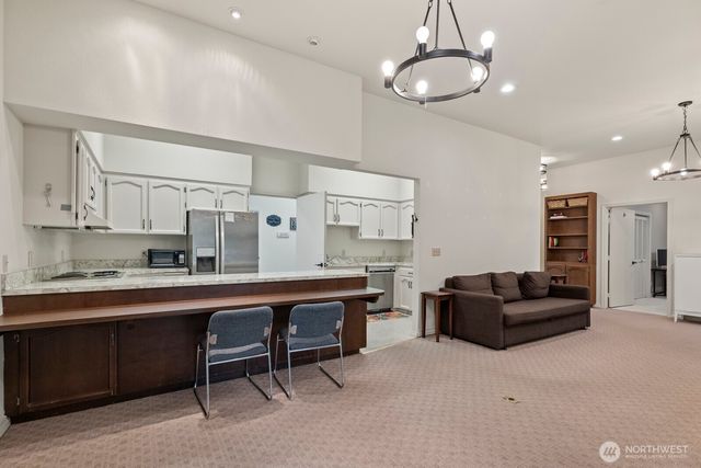 35525 SE 49th Street, Fall City, WA 98024