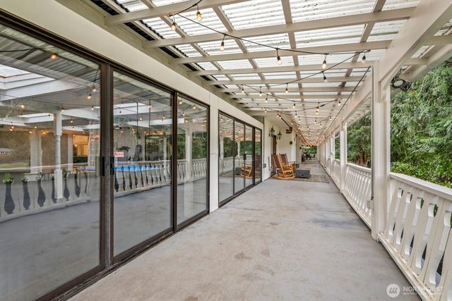 35525 SE 49th Street, Fall City, WA 98024