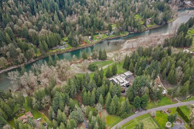 35525 SE 49th Street, Fall City, WA 98024