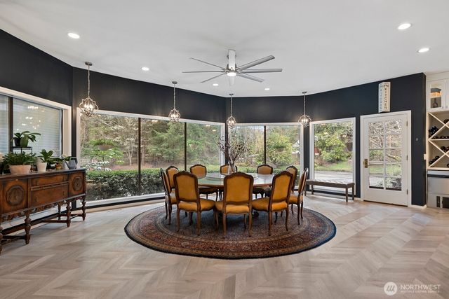 35525 SE 49th Street, Fall City, WA 98024