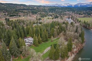 35525 SE 49th Street, Fall City, WA 98024