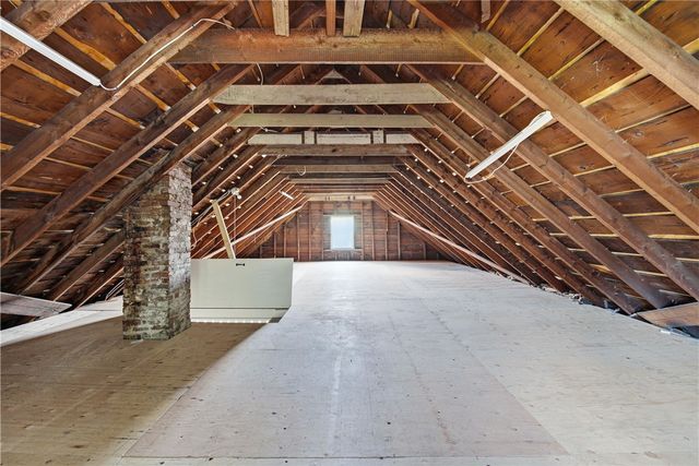 430 Cumberland Hill Road, Woonsocket, RI 02895