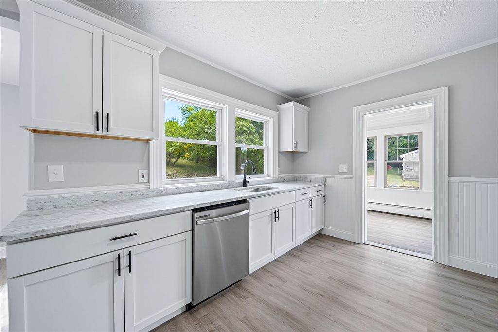 430 Cumberland Hill Road, Woonsocket, RI 02895