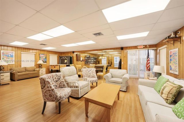 750 SE 6th Avenue 322, Deerfield Beach, FL 33441