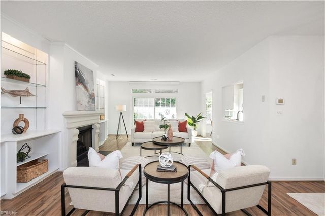 909 Royal Cove WAY, Virginia Beach, VA 23454