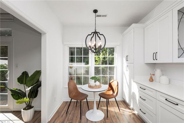 909 Royal Cove WAY, Virginia Beach, VA 23454