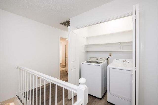 909 Royal Cove WAY, Virginia Beach, VA 23454