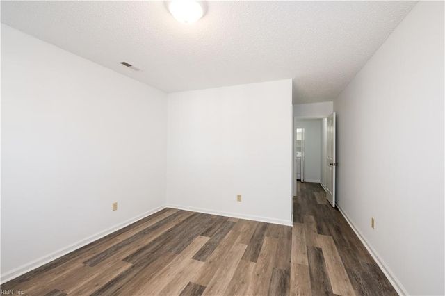 909 Royal Cove WAY, Virginia Beach, VA 23454