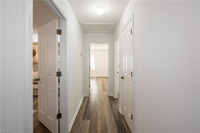 909 Royal Cove WAY, Virginia Beach, VA 23454