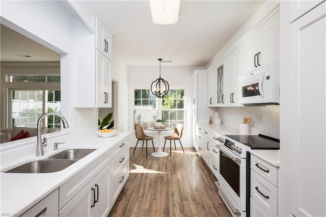 909 Royal Cove WAY, Virginia Beach, VA 23454