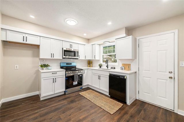 722 S Central Street, Olathe, KS 66061