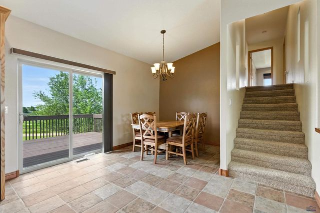 2670 WILDHORSE DR, Rapid City, SD 57703