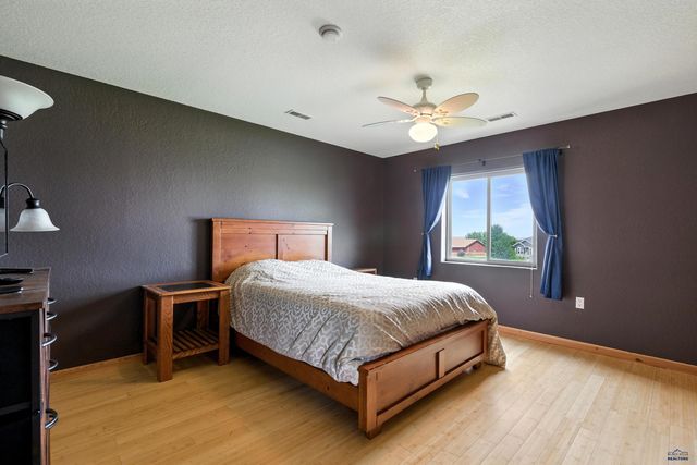 2670 WILDHORSE DR, Rapid City, SD 57703