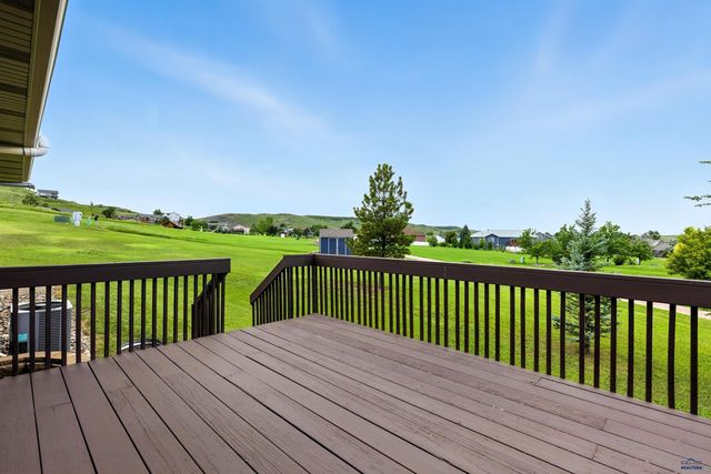 2670 WILDHORSE DR, Rapid City, SD 57703