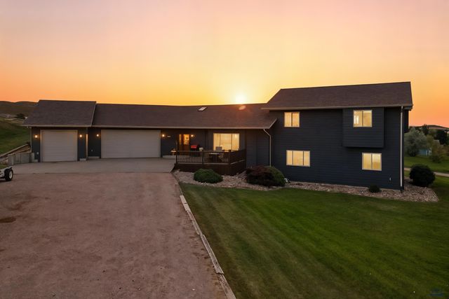 2670 WILDHORSE DR, Rapid City, SD 57703