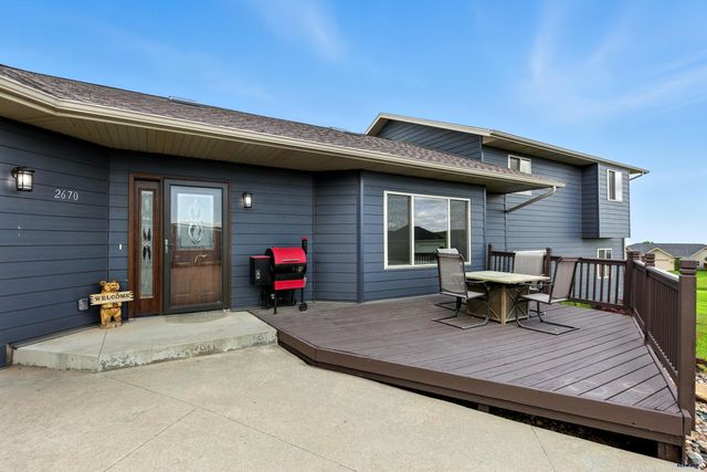 2670 WILDHORSE DR, Rapid City, SD 57703