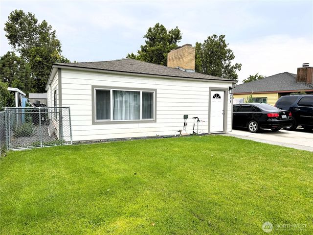308 & 310 N 12th Avenue, Pasco, WA 99301
