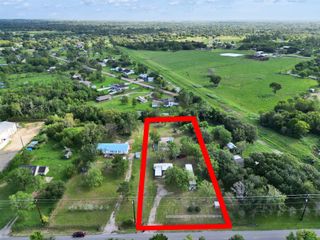 7823 Highland Road, Santa Fe, TX 77517