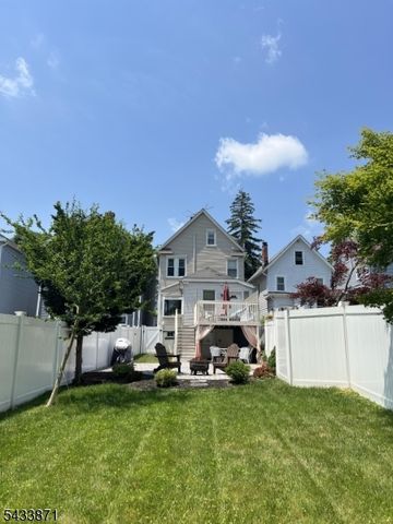 52 Madison St, Morristown Town, NJ 07960