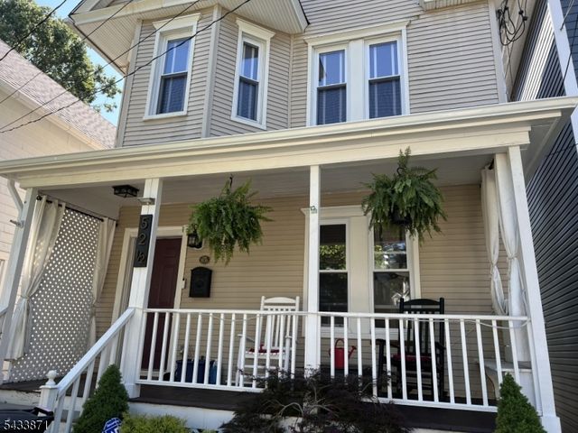 52 Madison St, Morristown Town, NJ 07960