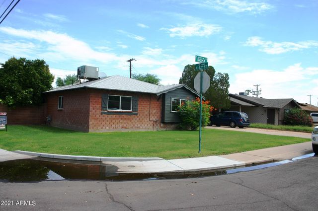 8206 E Roma Avenue, Scottsdale, AZ 85251