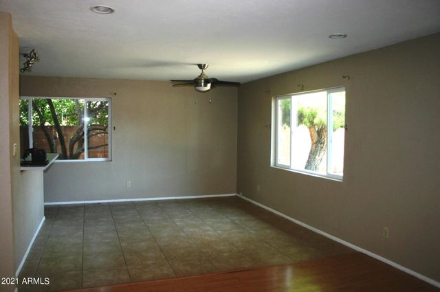 8206 E Roma Avenue, Scottsdale, AZ 85251