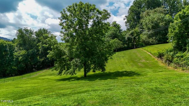 611 Yuma Road, Weber City, VA 24290