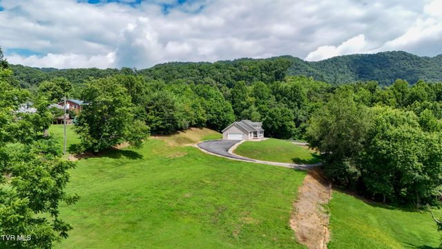 611 Yuma Road, Weber City, VA 24290