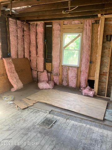 2202 Garland Ave, Louisville, KY 40211