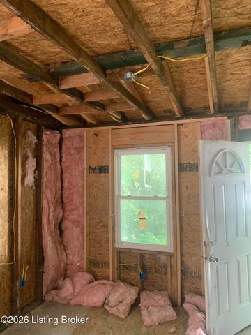 2202 Garland Ave, Louisville, KY 40211