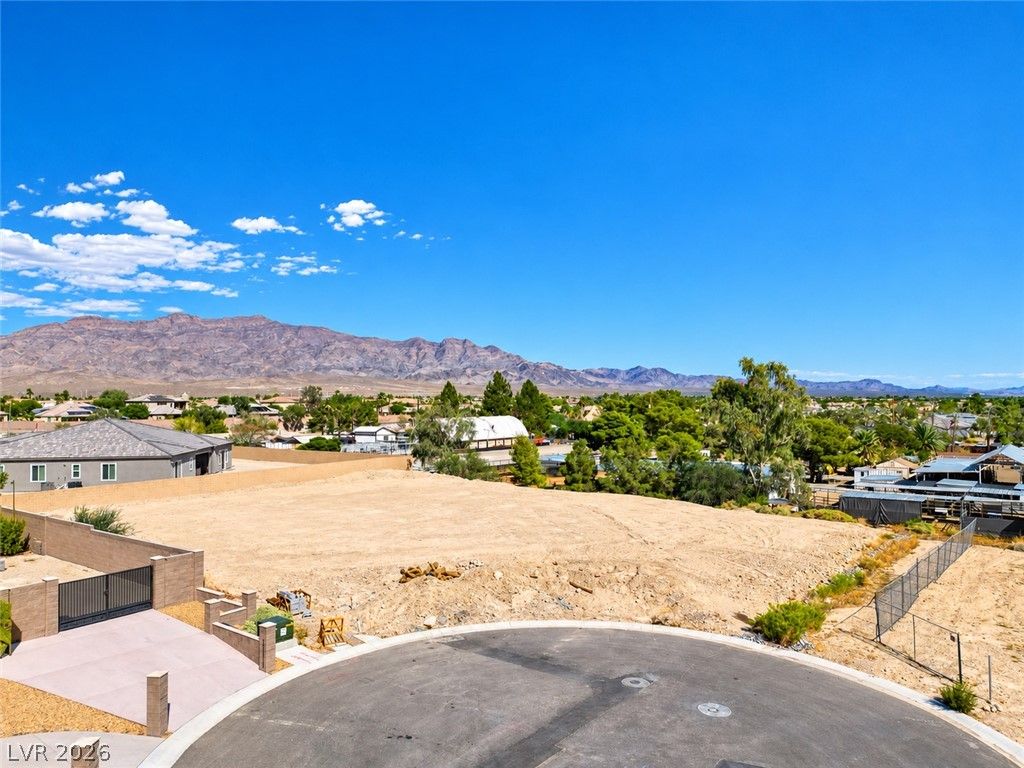 8136 North Tioga Way, Las Vegas, NV 89131 — photo 5
