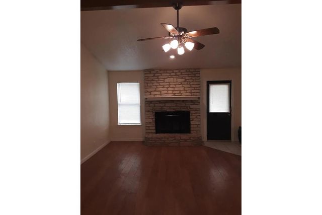 101 Horseshoe TRL, Georgetown, TX 78628