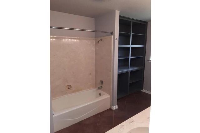 101 Horseshoe TRL, Georgetown, TX 78628