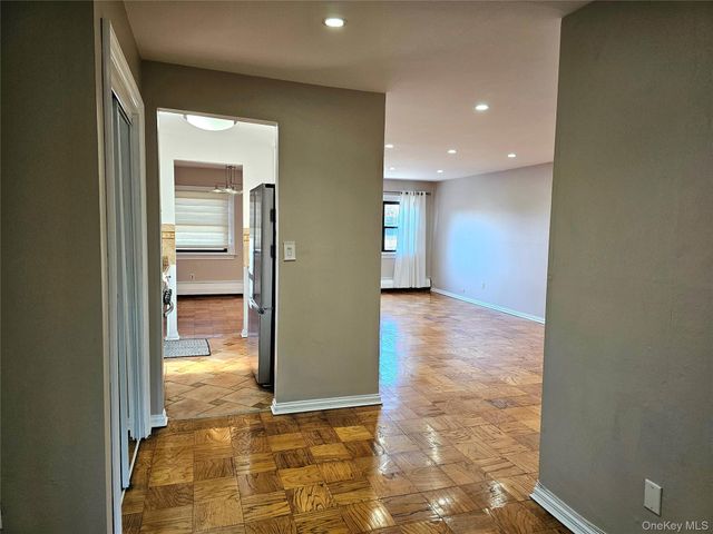 2261 Palmer Avenue 3C, New Rochelle, NY 10801