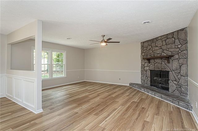 6324 Stoney Point Loop, Fayetteville, NC 28306